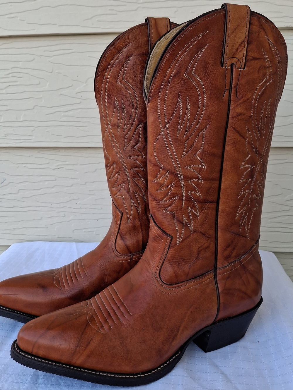 New MENS VINTAGE "ORIGINAL" CHIPPEWA BROWN LEATHER Cowboy BOOTS - Size 8.5 E